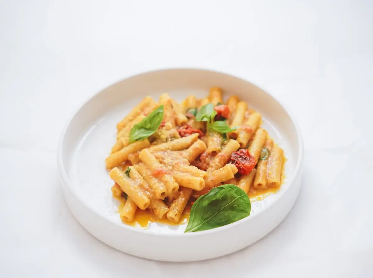 Pasta patate e provola: la ricetta cremosissima della tradizione napoletana